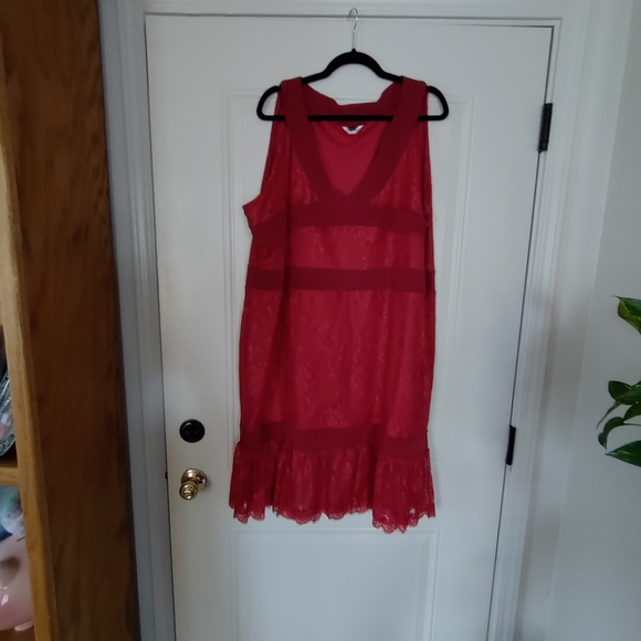 Various plus size clothing - Picture 10 of 11